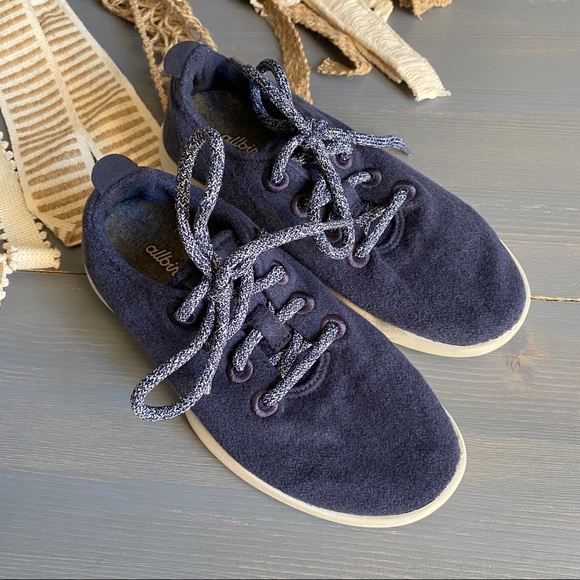 Allbirds Wool Runners - Picture 2 of 8